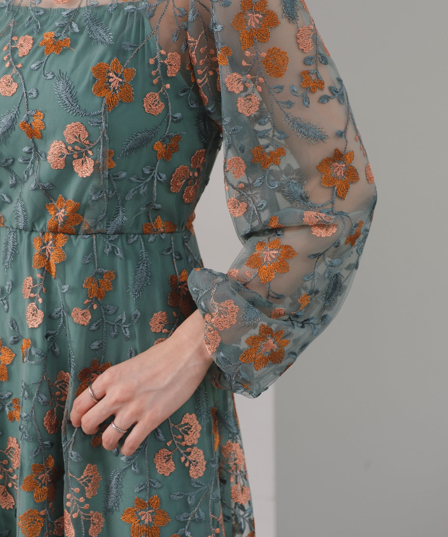 【0サイズ】embroidery organdy dress